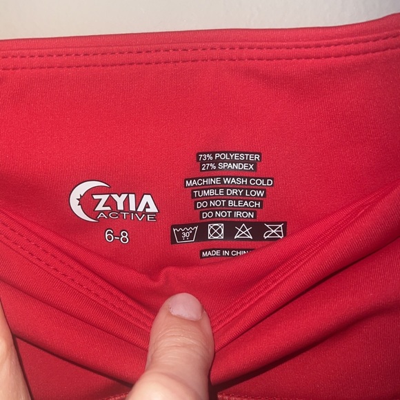 Zyia cropped leggings red size 6-8 - Picture 2 of 2